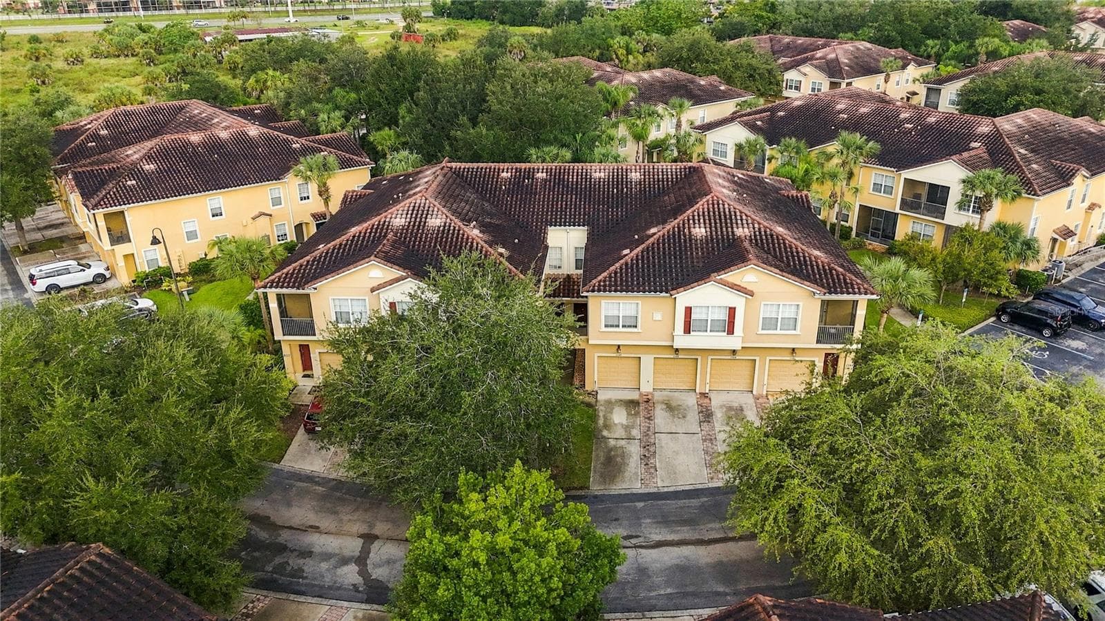 Townhouse at 2736 OAKWATER DR, KISSIMMEE, photo 45 of 59