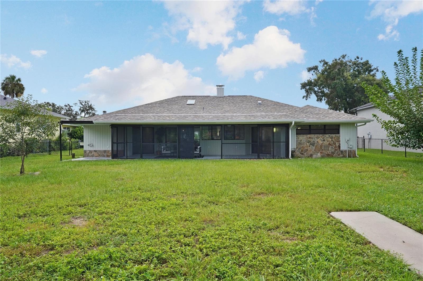 Single Family Residence at 5012 S DEEP WATER PT, HOMOSASSA, photo 25 of 27