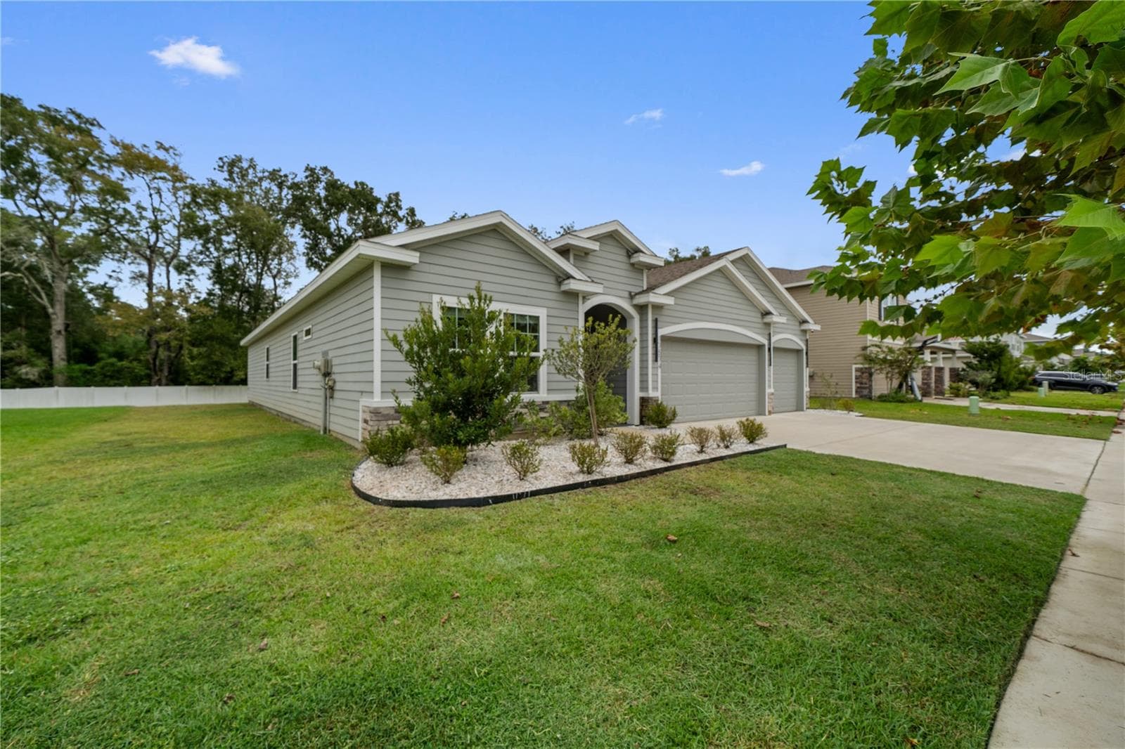 Single Family Residence at 17574 NW 173RD RD, ALACHUA, photo 2 of 49