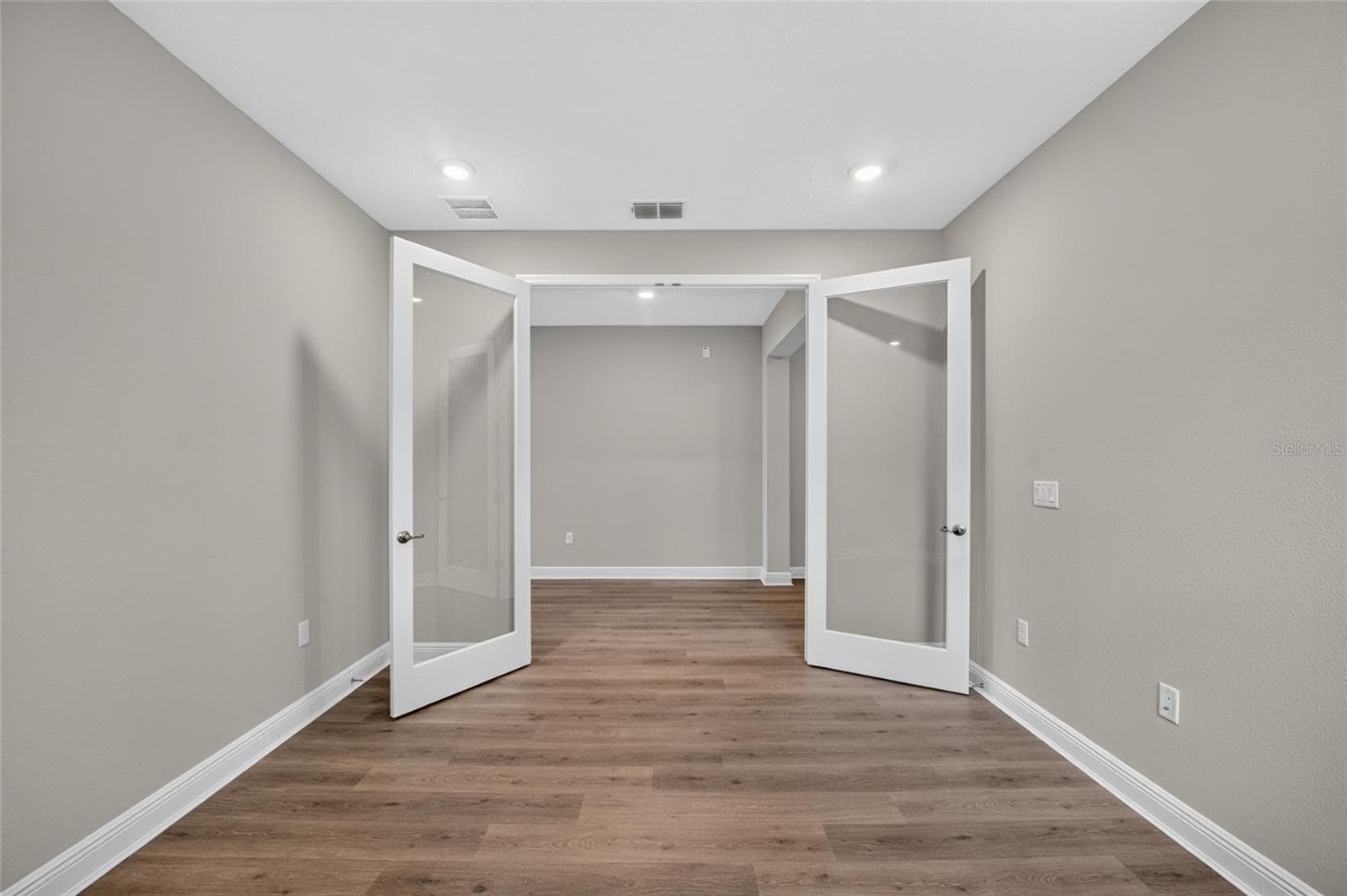 Single Family Residence at 10392 SW 106TH CT, OCALA, photo 12 of 56