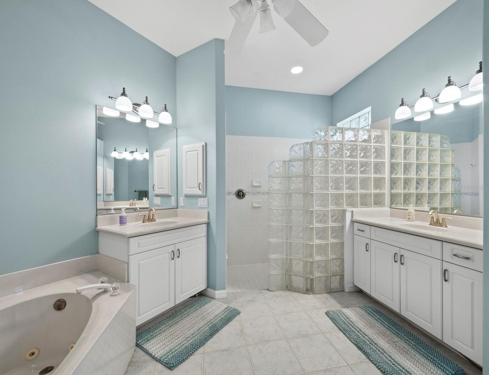 Single Family Residence at 6643 BUTLERS CREST DR, BRADENTON, photo 38 of 57
