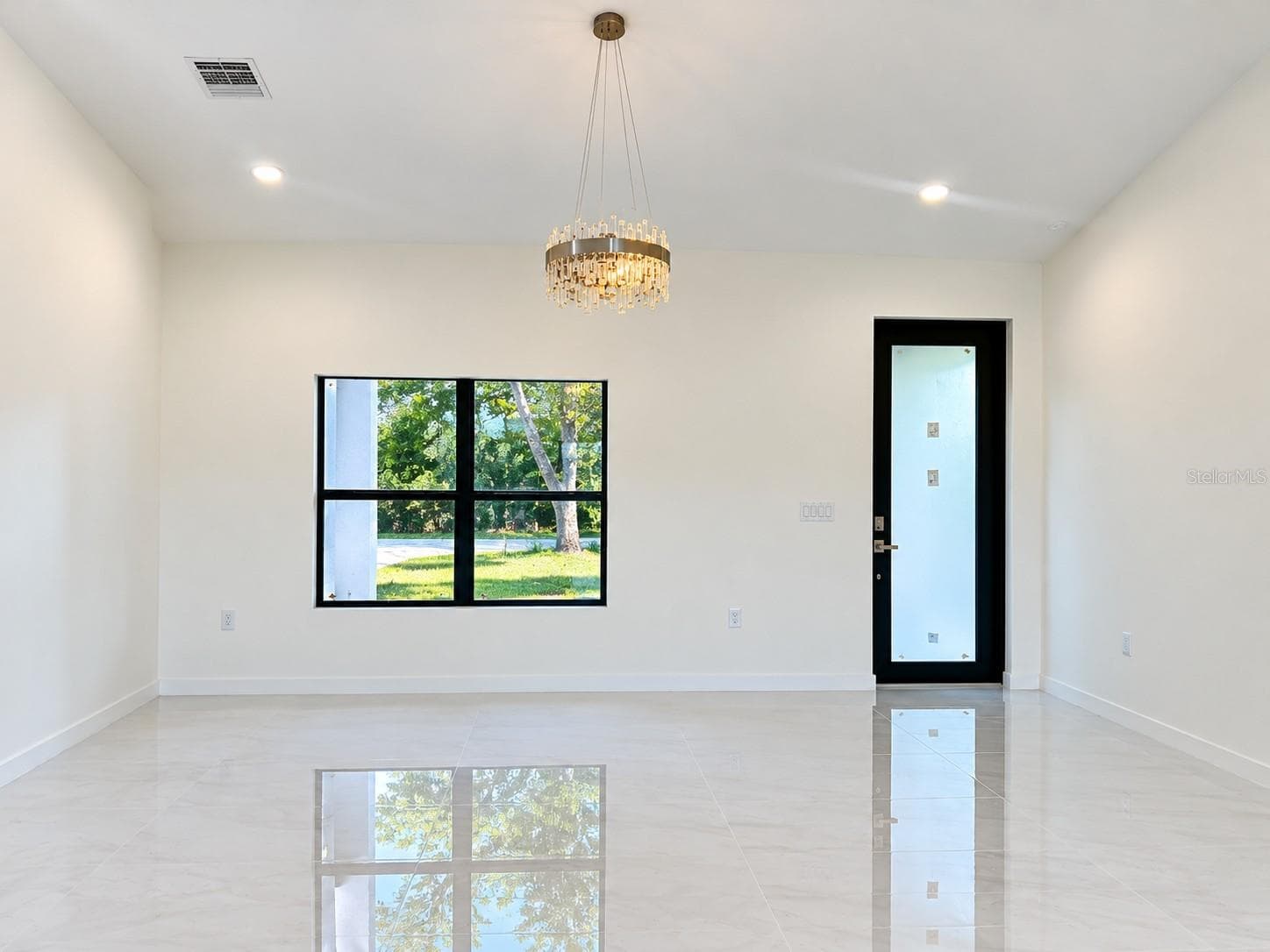 Single Family Residence at 23156 OLEAN BLVD, PORT CHARLOTTE, photo 7 of 16
