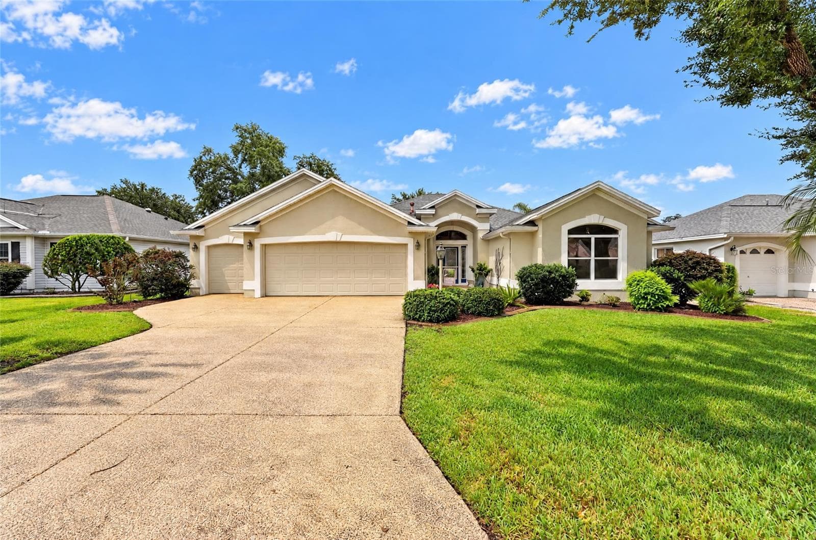 Single Family Residence at 7775 SE 168TH LONE OAK LOOP, THE VILLAGES, photo 4 of 57