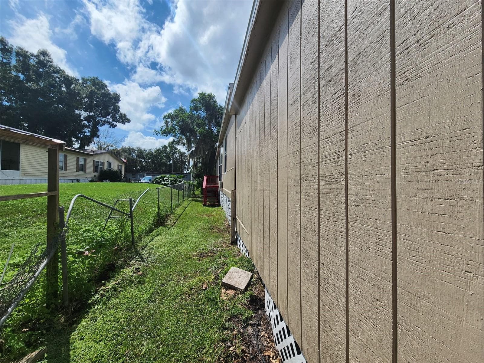 Manufactured Home at 3042 PARK CIR, HAINES CITY, photo 57 of 91