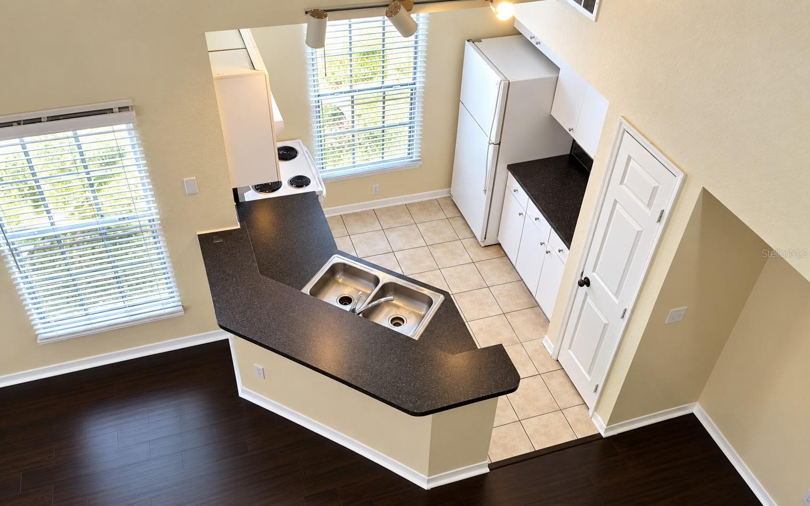 Condominium at 6344 RALEIGH ST #1114, ORLANDO, photo 20 of 41