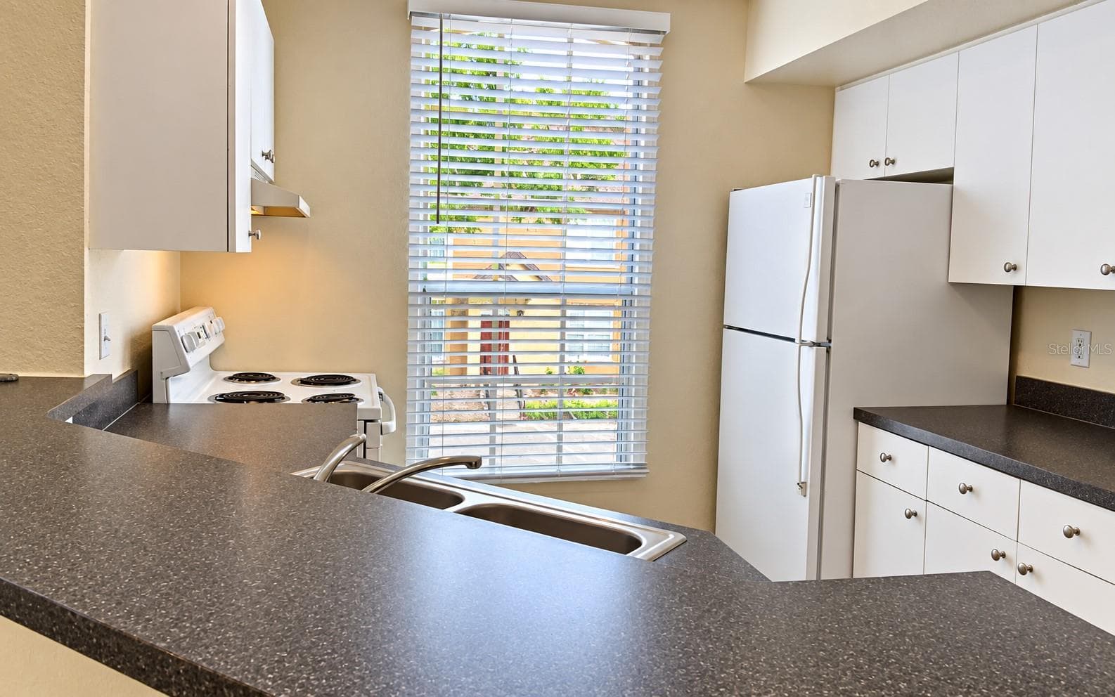 Condominium at 6344 RALEIGH ST #1114, ORLANDO, photo 31 of 41