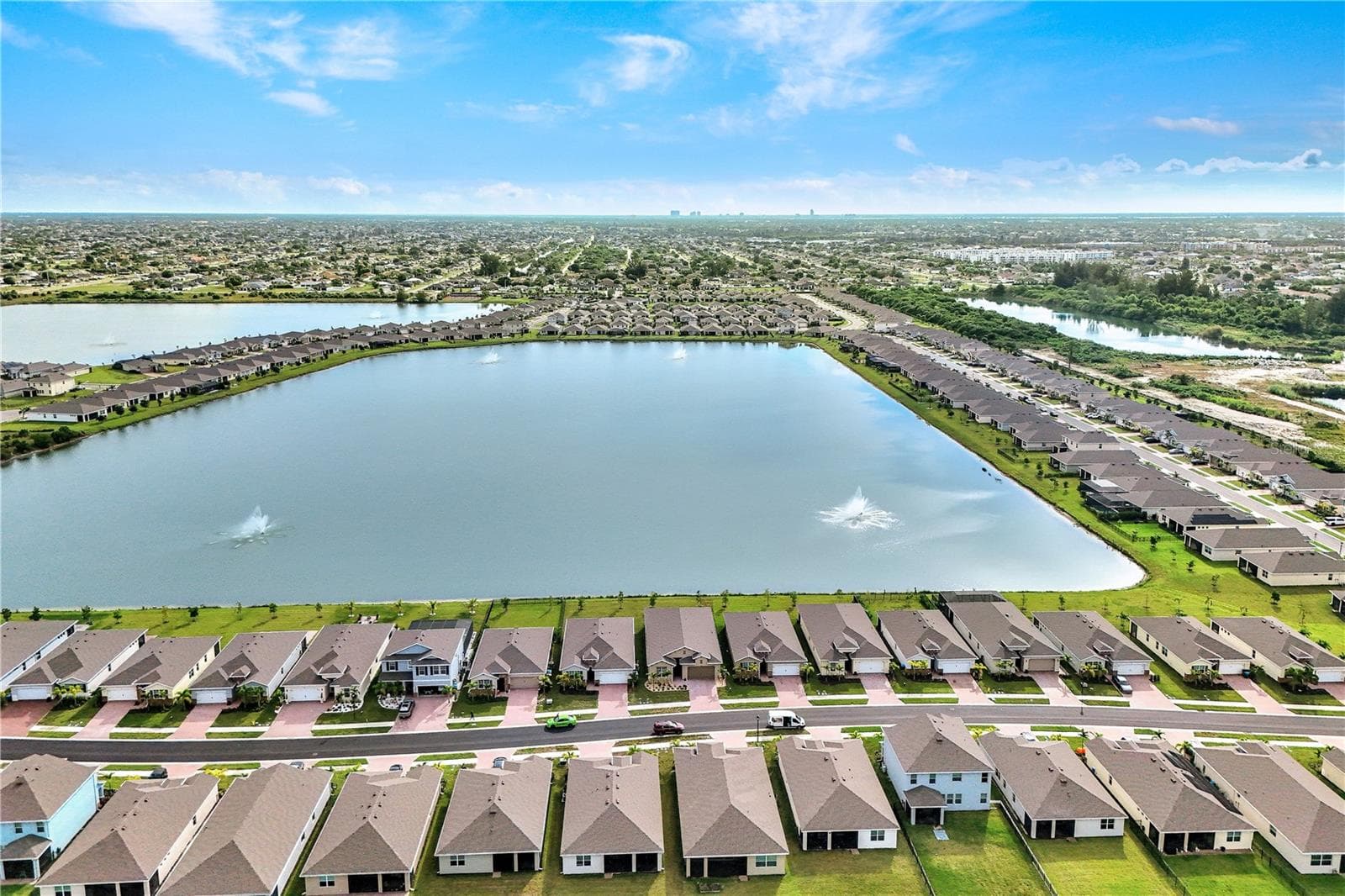 Single Family Residence at 447 SPRING HILL LAKE LOOP, CAPE CORAL, photo 33 of 44