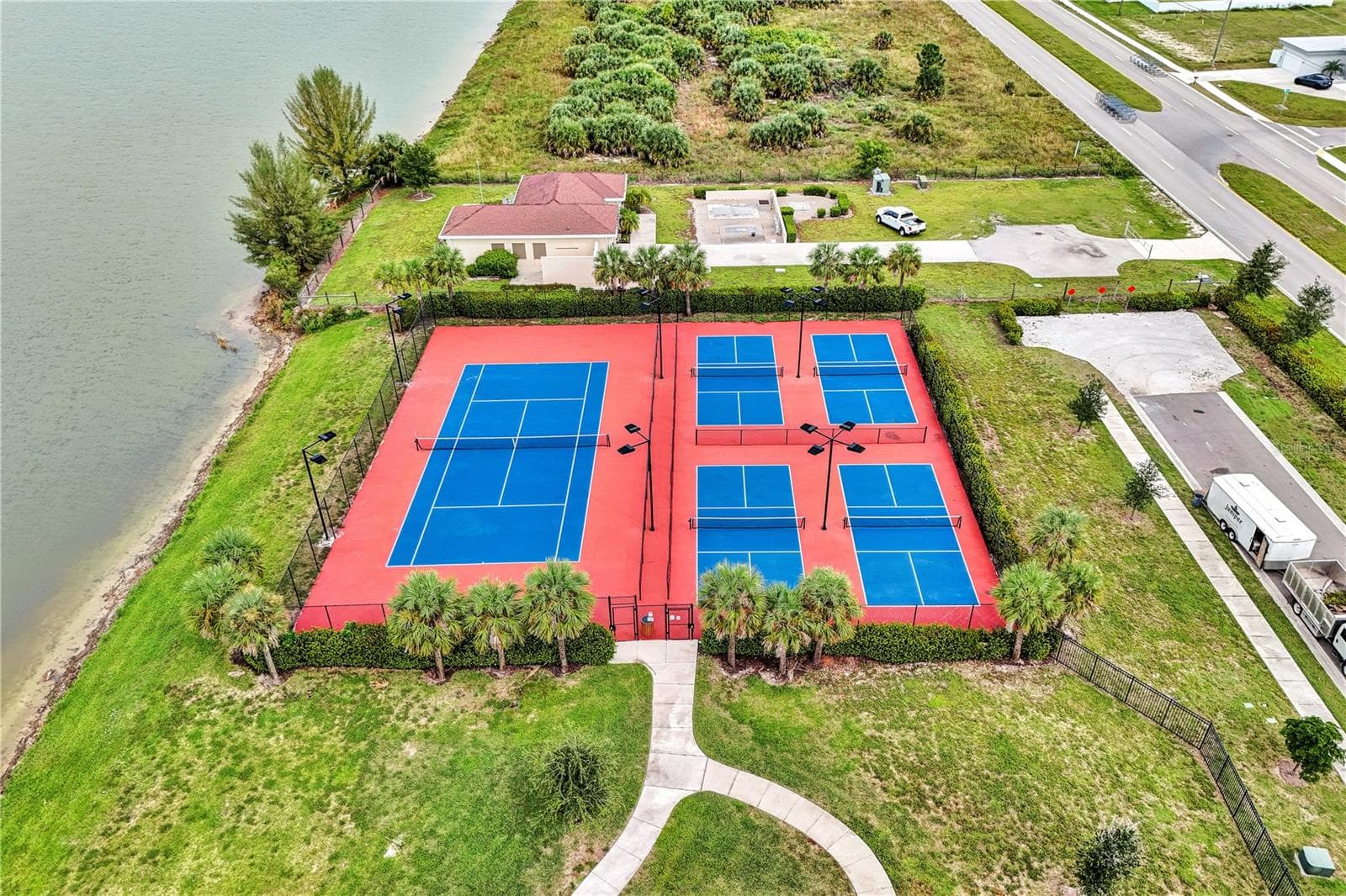 Single Family Residence at 447 SPRING HILL LAKE LOOP, CAPE CORAL, photo 42 of 44