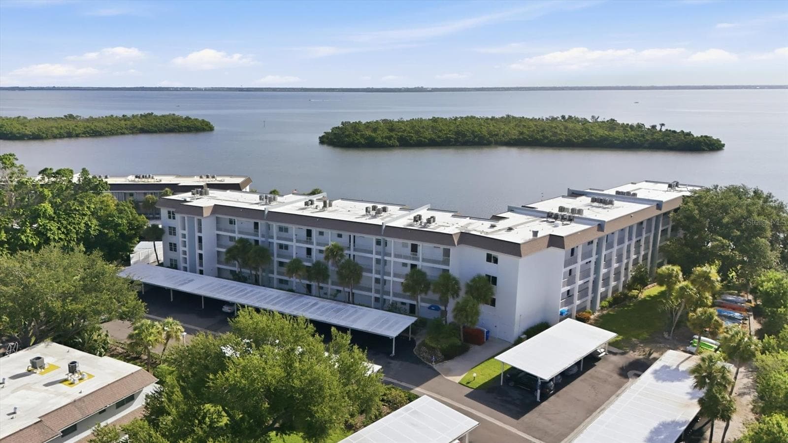 Condominium at 605 SUTTON PL #101, LONGBOAT KEY, photo 3 of 45