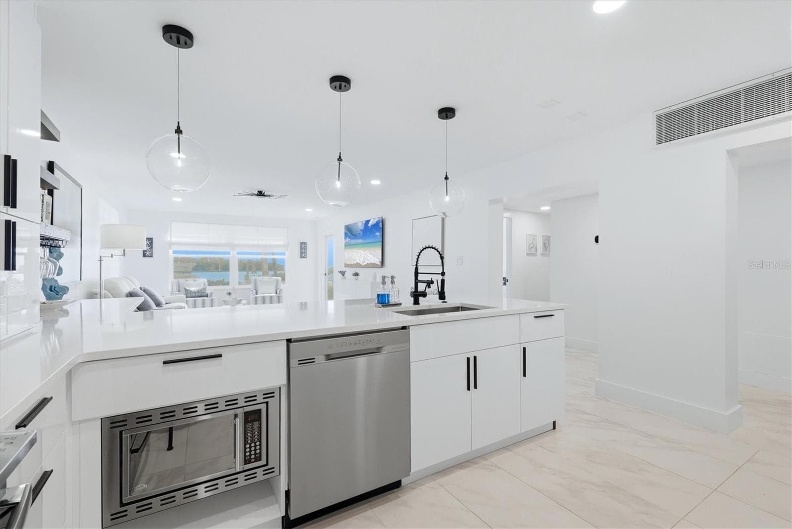 Condominium at 605 SUTTON PL #101, LONGBOAT KEY, photo 9 of 45