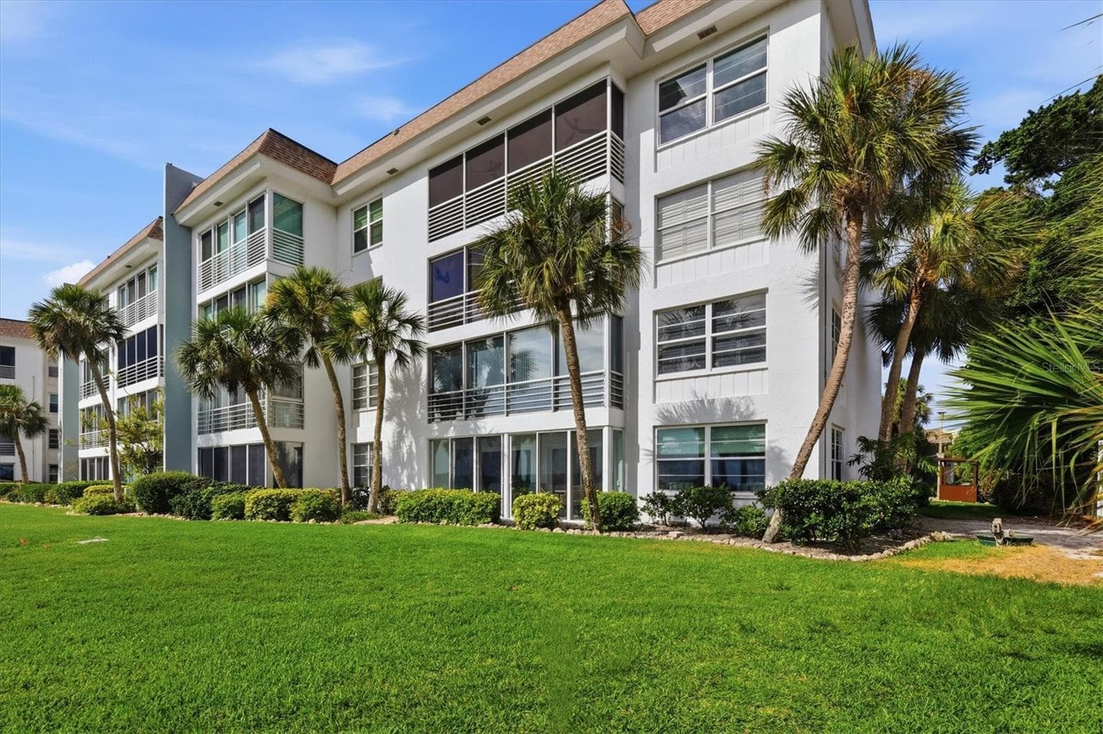 Condominium at 605 SUTTON PL #101, LONGBOAT KEY, photo 26 of 45