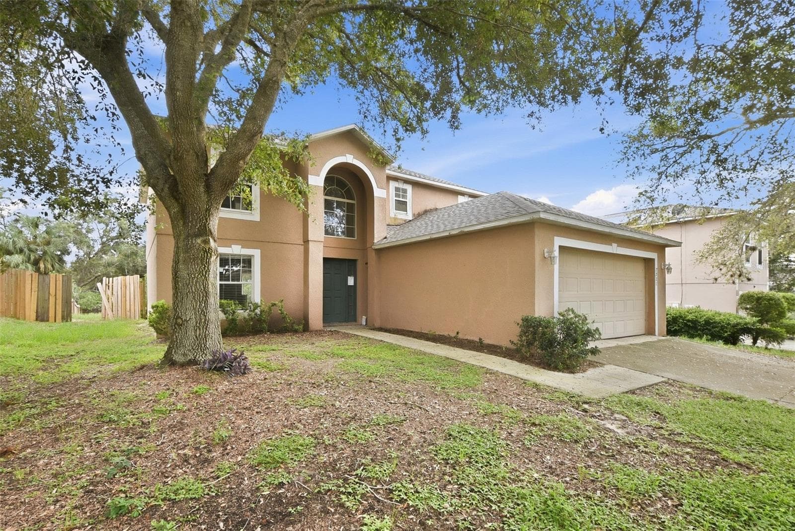 2228 SANDRIDGE CIR