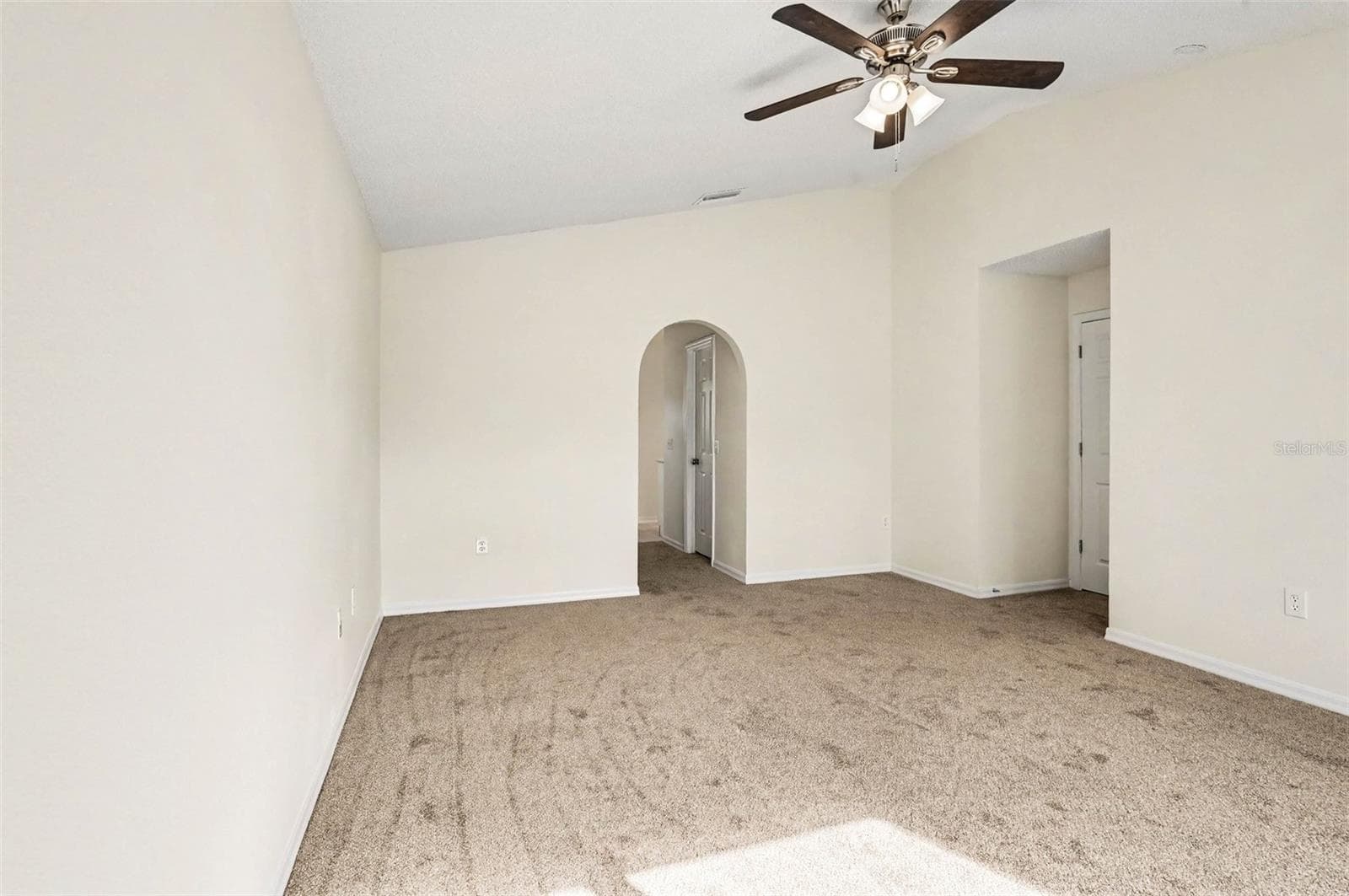Single Family Residence at 1093 AMANDA KAY CIR, SANFORD, photo 15 of 18