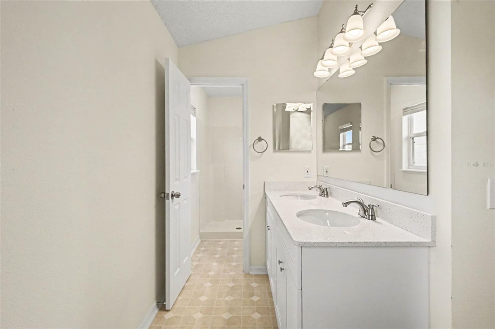 Single Family Residence at 1093 AMANDA KAY CIR, SANFORD, photo 17 of 18