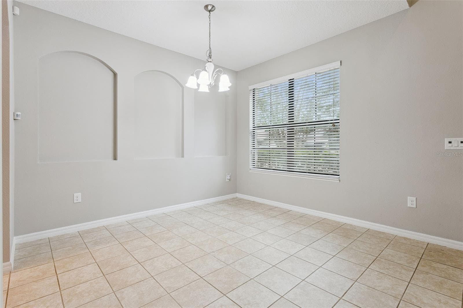 Single Family Residence at 9280 CHANDLER DR, GROVELAND, photo 4 of 48