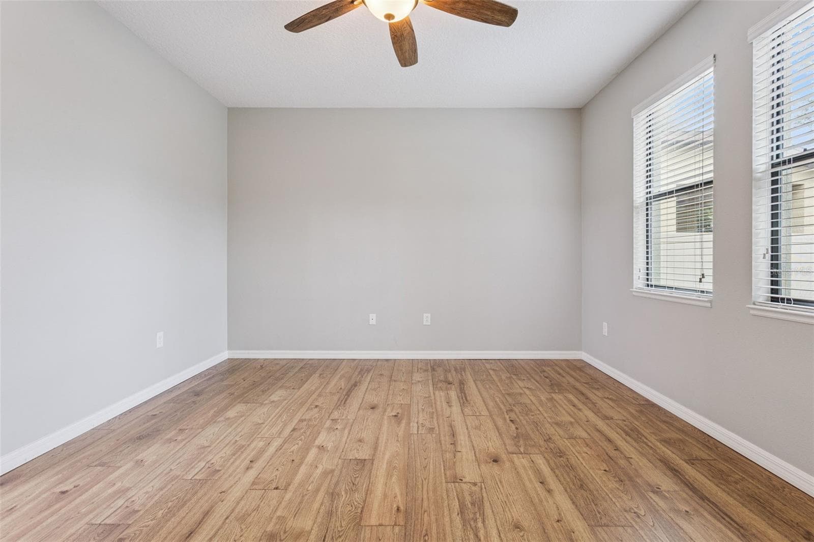 Single Family Residence at 9280 CHANDLER DR, GROVELAND, photo 17 of 48