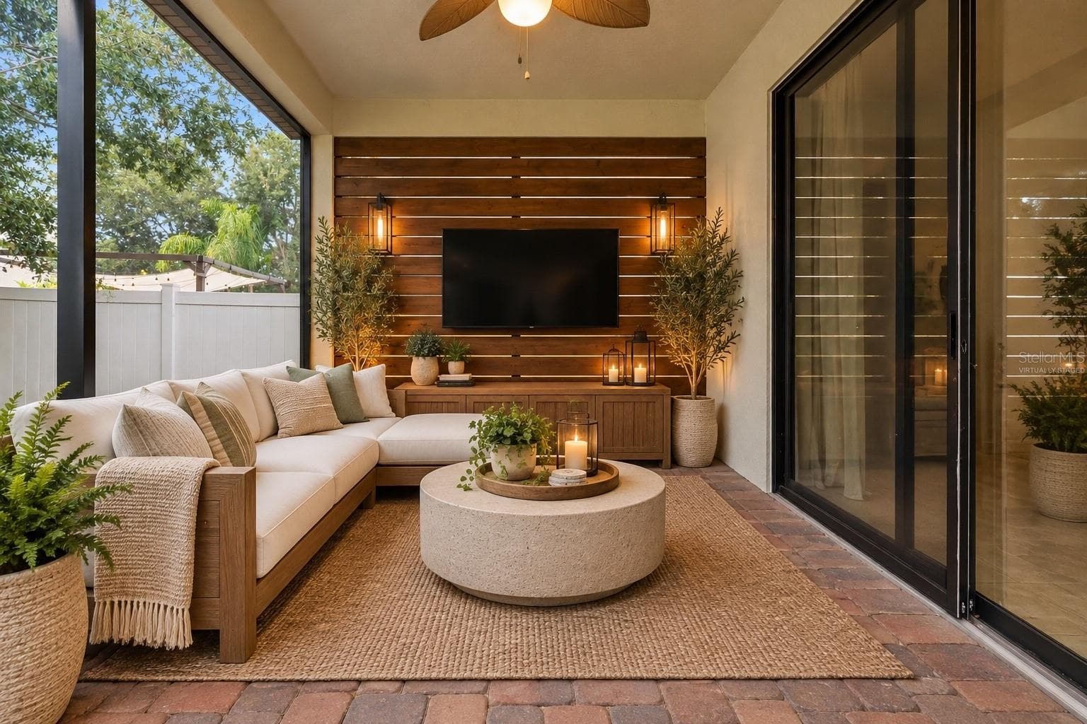 Virtually staged. - 9280 CHANDLER DR, GROVELAND