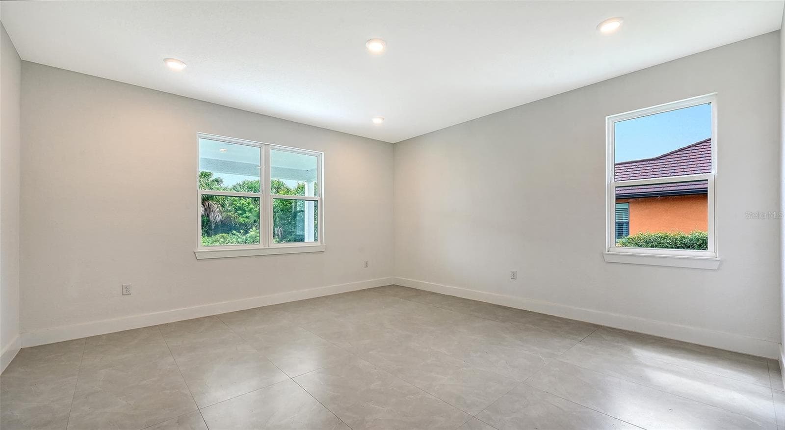 Single Family Residence at 8181 TECUMSEH CIR, PORT CHARLOTTE, photo 11 of 31