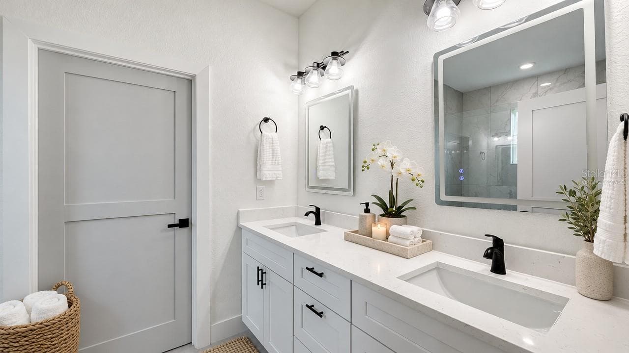 Virtually Staged - 8181 TECUMSEH CIR, PORT CHARLOTTE