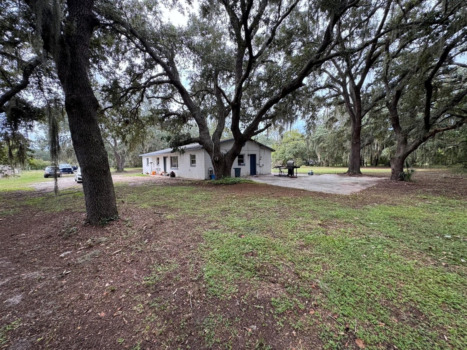 Single Family Residence at 14209 TENNESSEE AVE, ASTATULA, photo 8 of 42