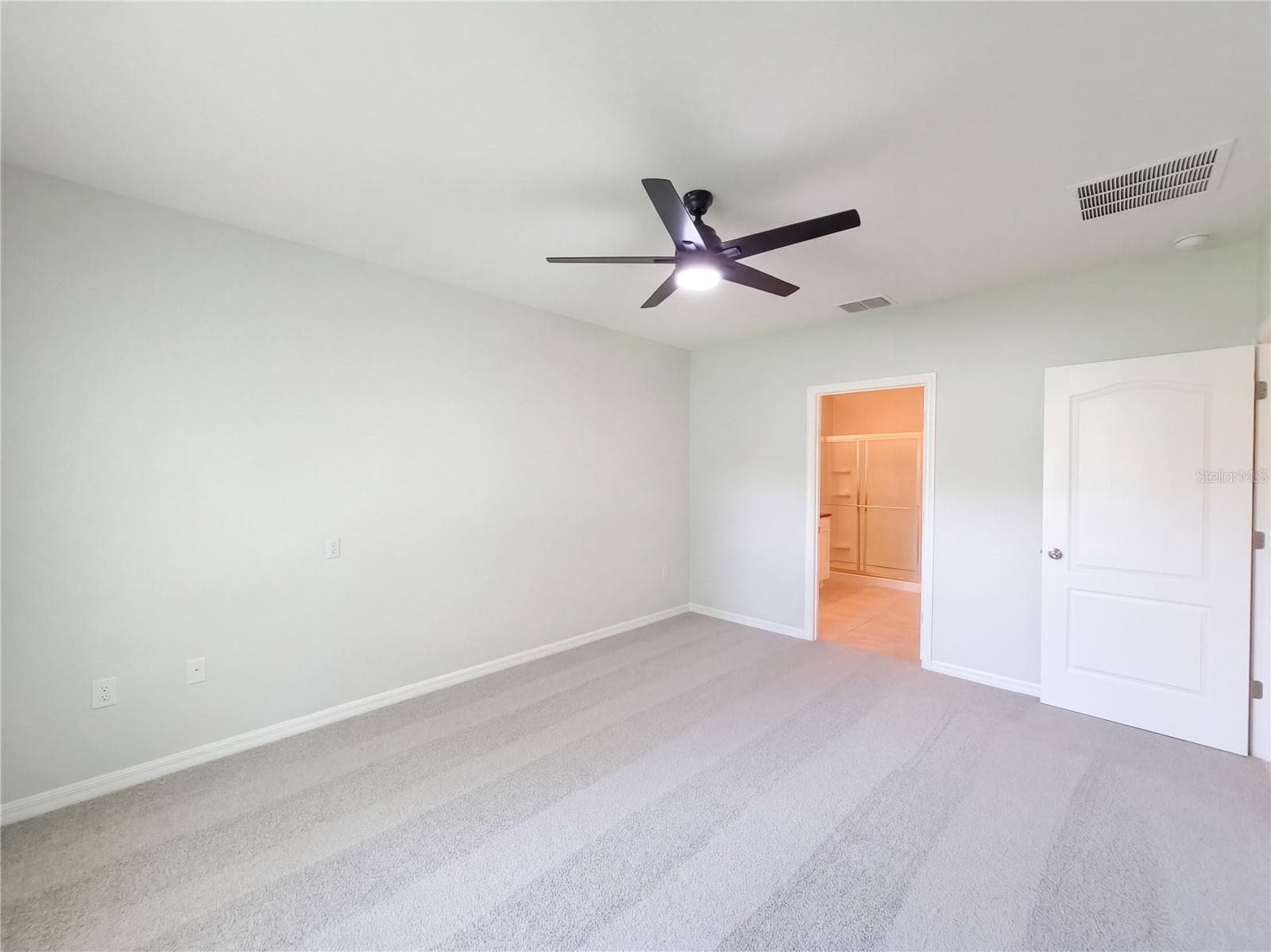 Single Family Residence at 190 POINT PLEASANT RD, DELAND, photo 4 of 15