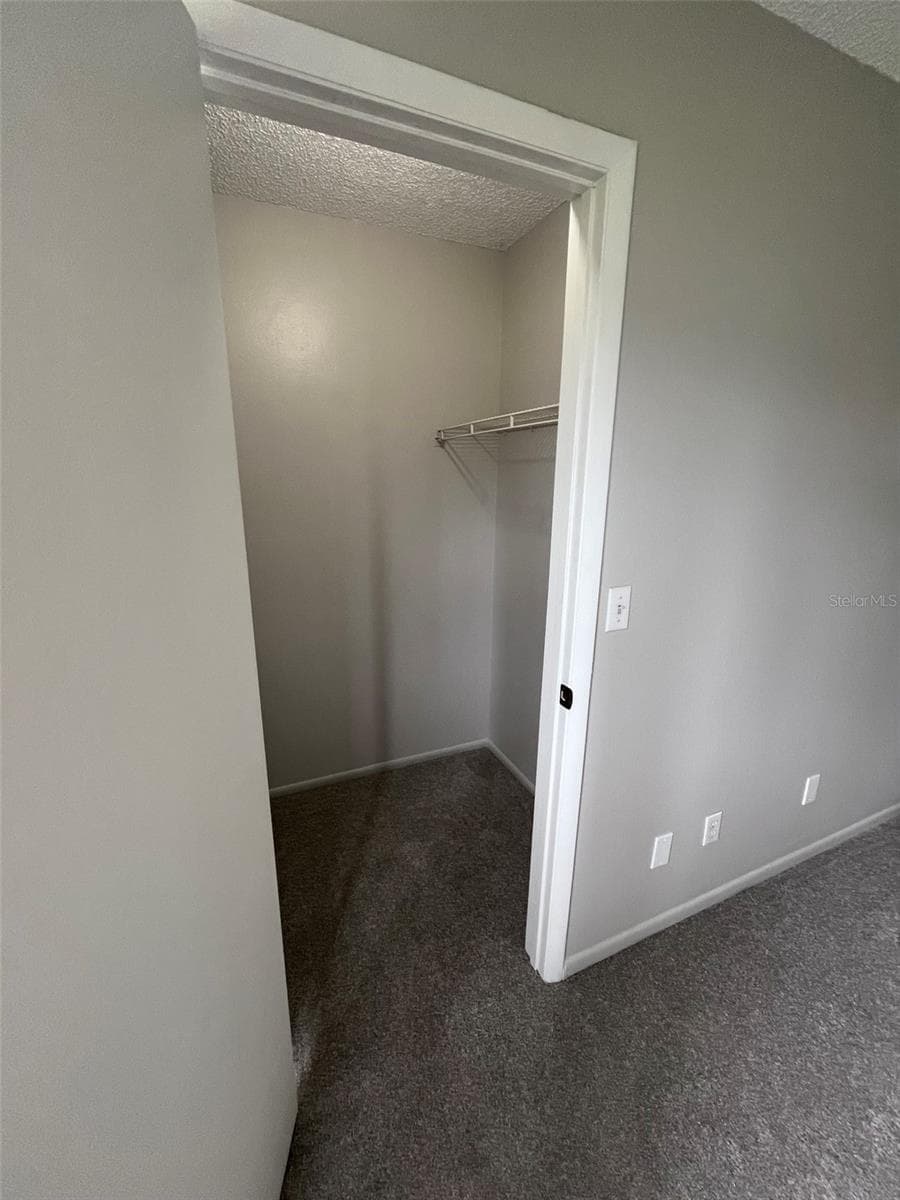 bed 2 walkin - 2050 HUNTERS GLEN DR #614, DUNEDIN