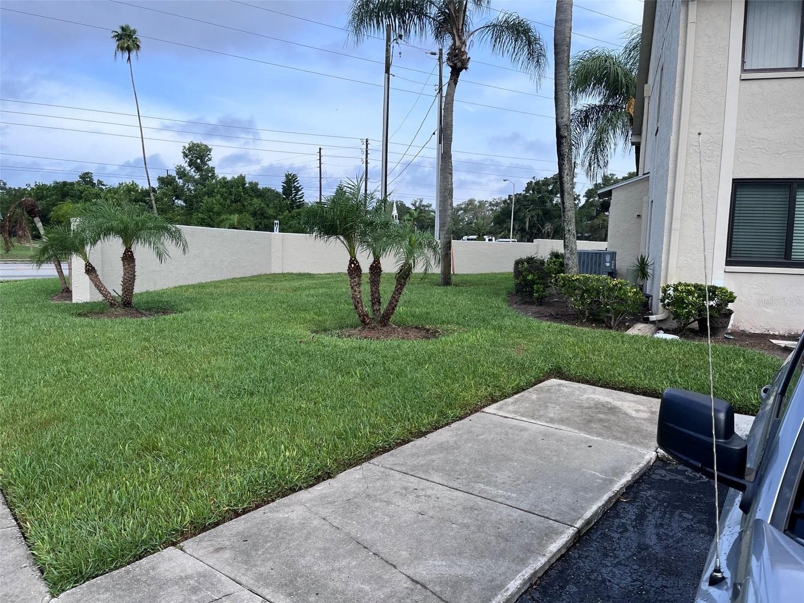 Condominium at 2050 HUNTERS GLEN DR #614, DUNEDIN, photo 23 of 24