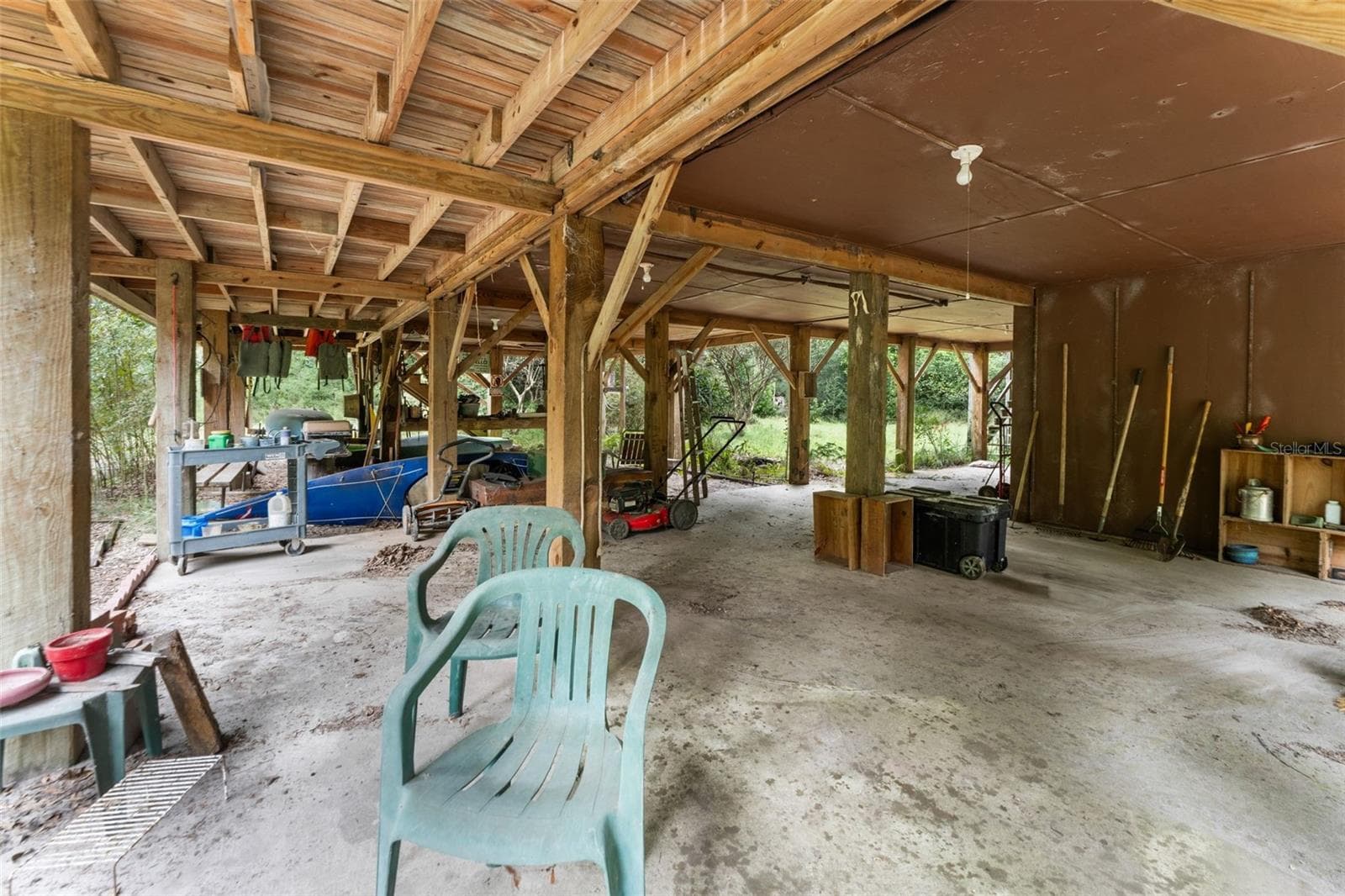 Single Family Residence at 568 SW RATTLESNAKE GLN, FORT WHITE, photo 21 of 31