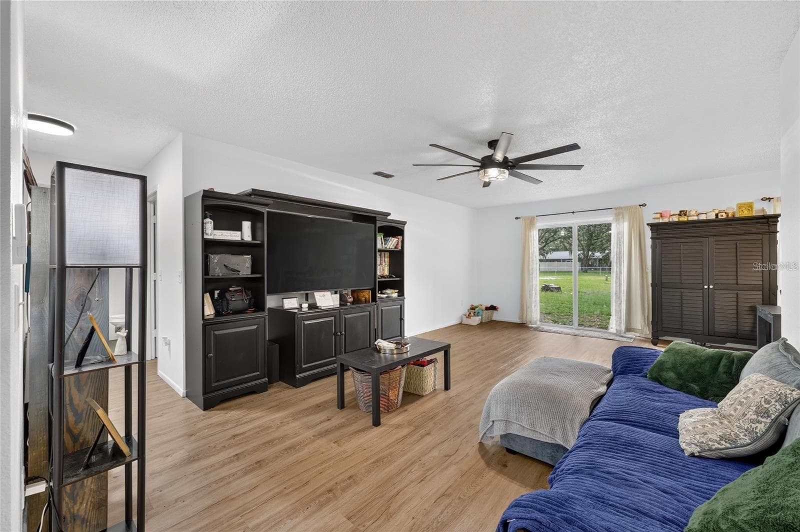 Single Family Residence at 303 OAK TRACK PASS, OCALA, photo 8 of 39