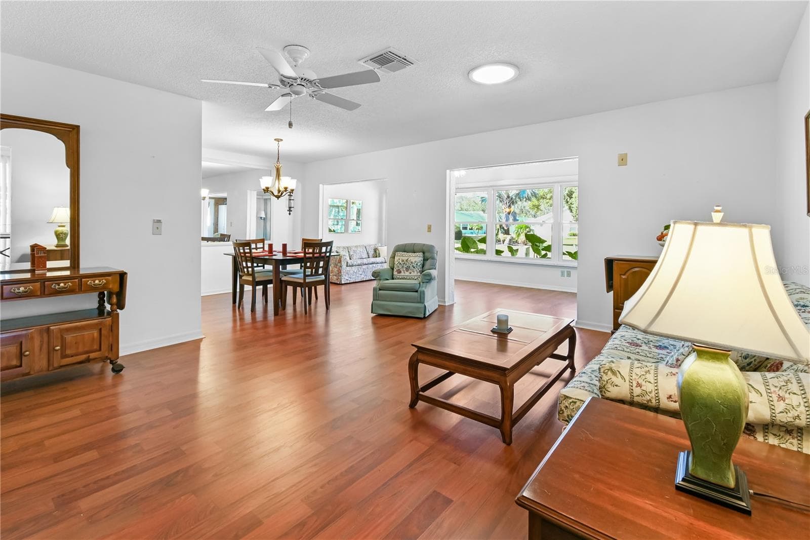 Condominium at 2346 GAINESBOROUGH LOOP #211, SUN CITY CENTER, photo 2 of 54