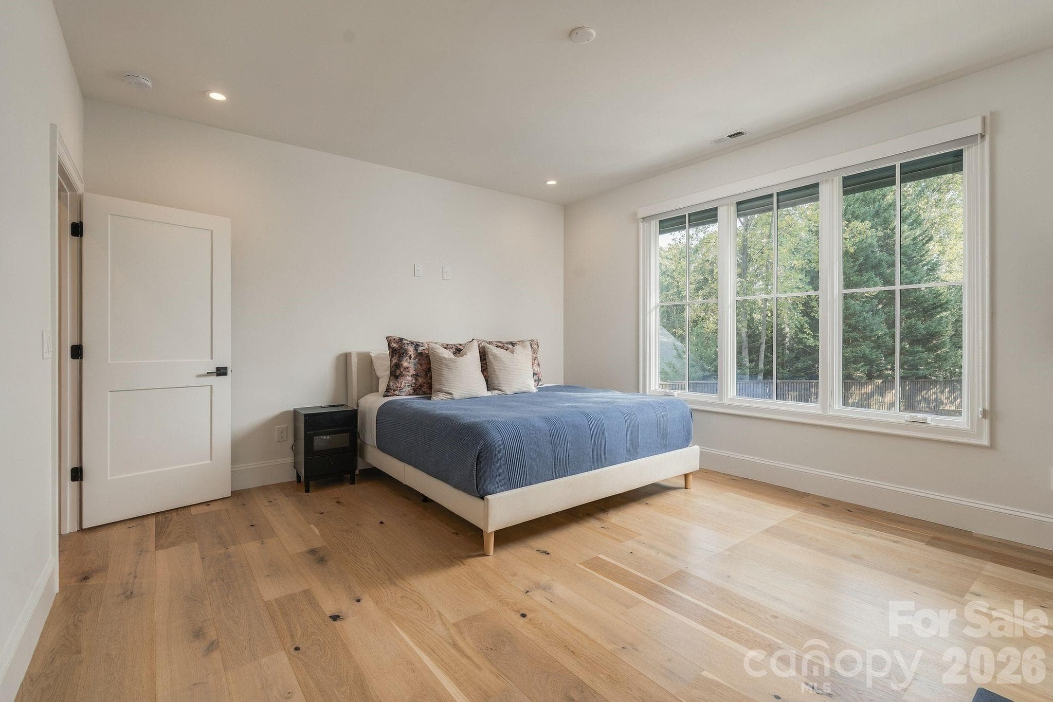 Single Family Residence at 20020 Schooner Drive, Cornelius, photo 22 of 46