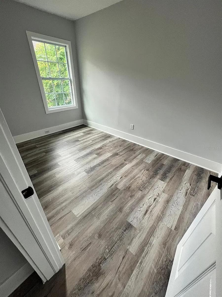 Triplex at 1021 E CAYUGA ST, TAMPA, photo 18 of 39
