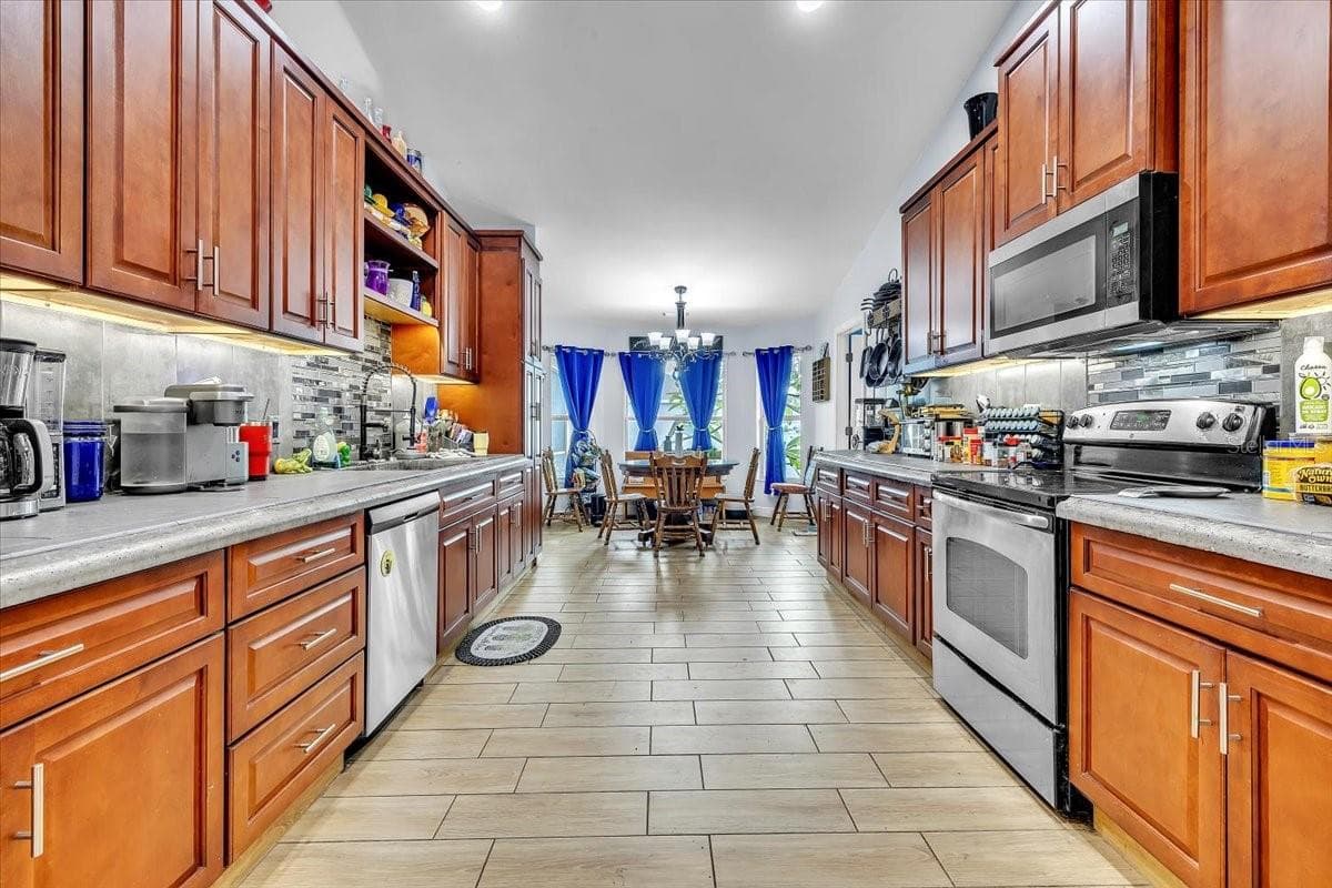 Single Family Residence at 3409 ANDALUSIA BLVD, CAPE CORAL, photo 10 of 41