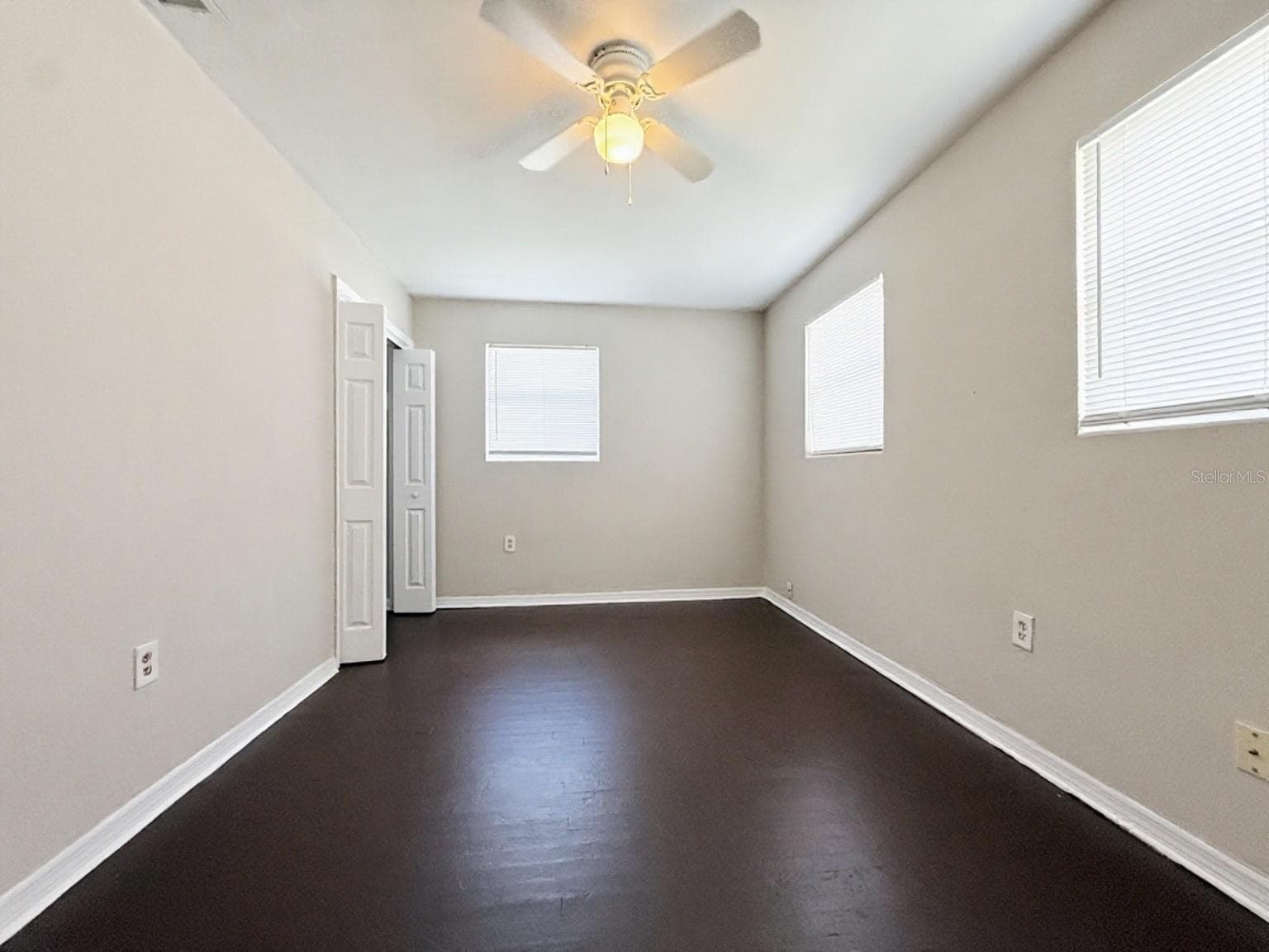 Single Family Residence at 1314 HIALEAH DR, ORLANDO, photo 10 of 22