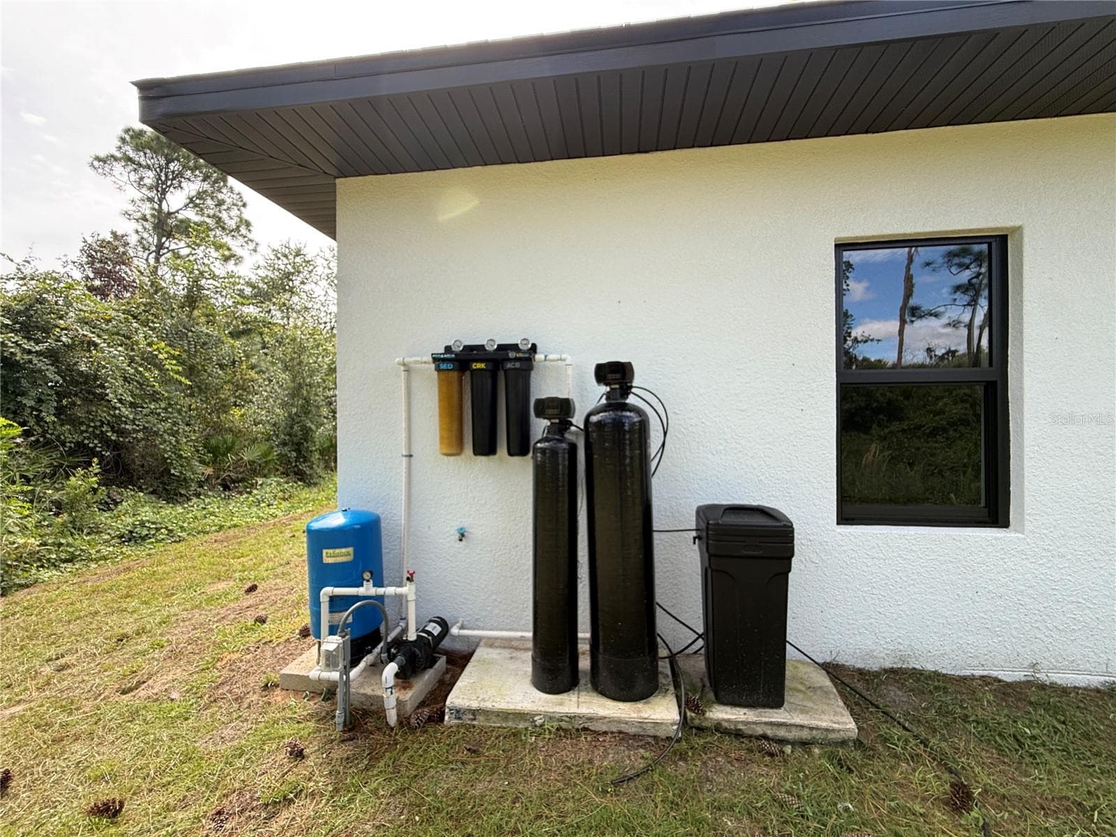 Water Filtration system - 339 ROADRUNNER AVE, SEBRING