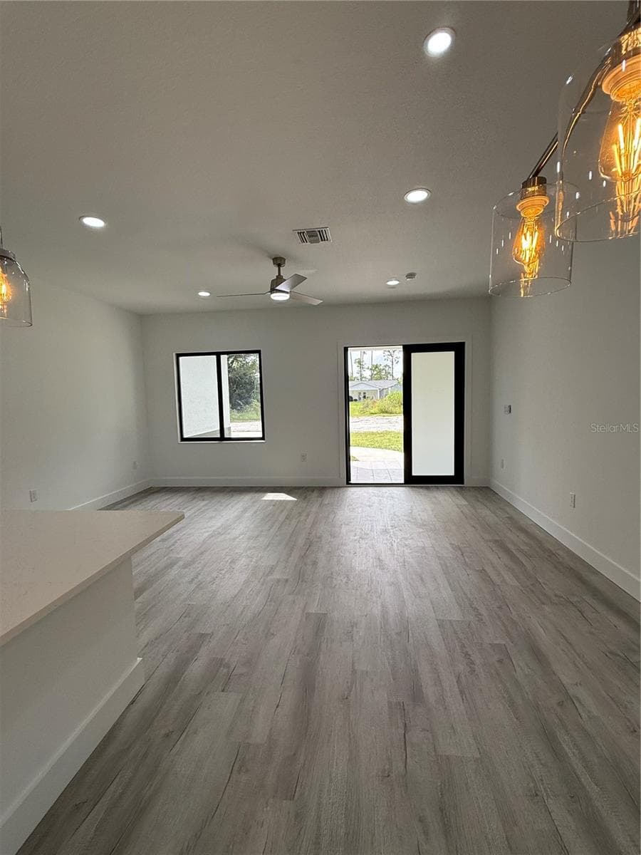 Single Family Residence at 339 ROADRUNNER AVE, SEBRING, photo 13 of 51