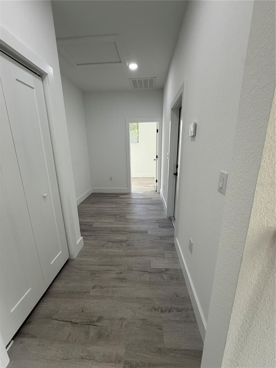 Hall - 339 ROADRUNNER AVE, SEBRING