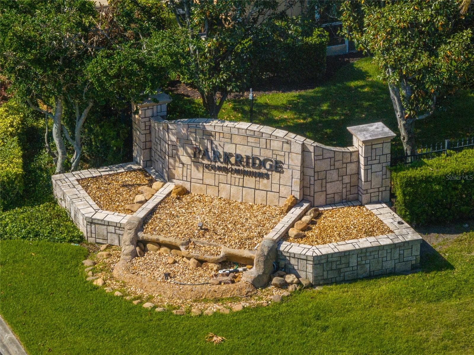 Gated entrance - 3707 PARKRIDGE CIR #7-106, SARASOTA
