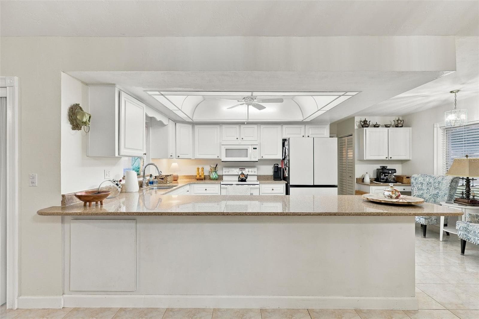 Single Family Residence at EDGEWATER, photo 20 of 41