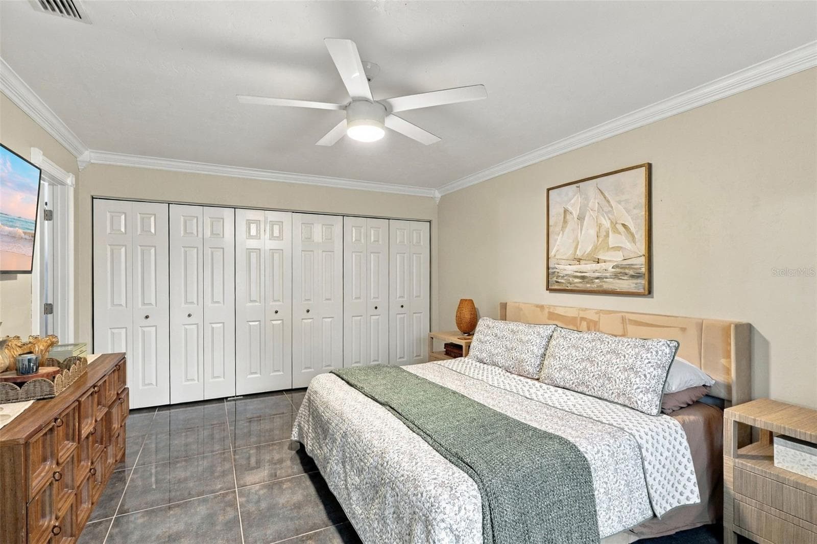 Single Family Residence at EDGEWATER, photo 30 of 41