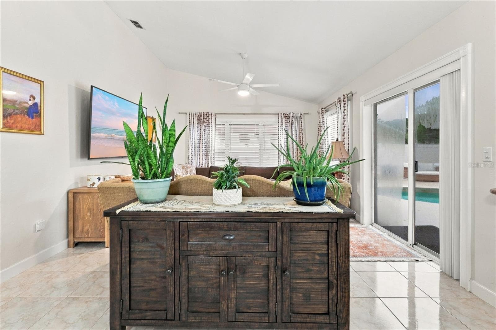 Single Family Residence at EDGEWATER, photo 17 of 41