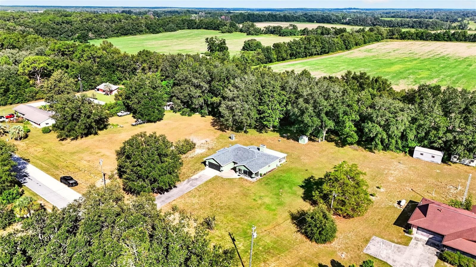 Single Family Residence at 20191 SW MARINE BLVD, DUNNELLON, photo 14 of 82