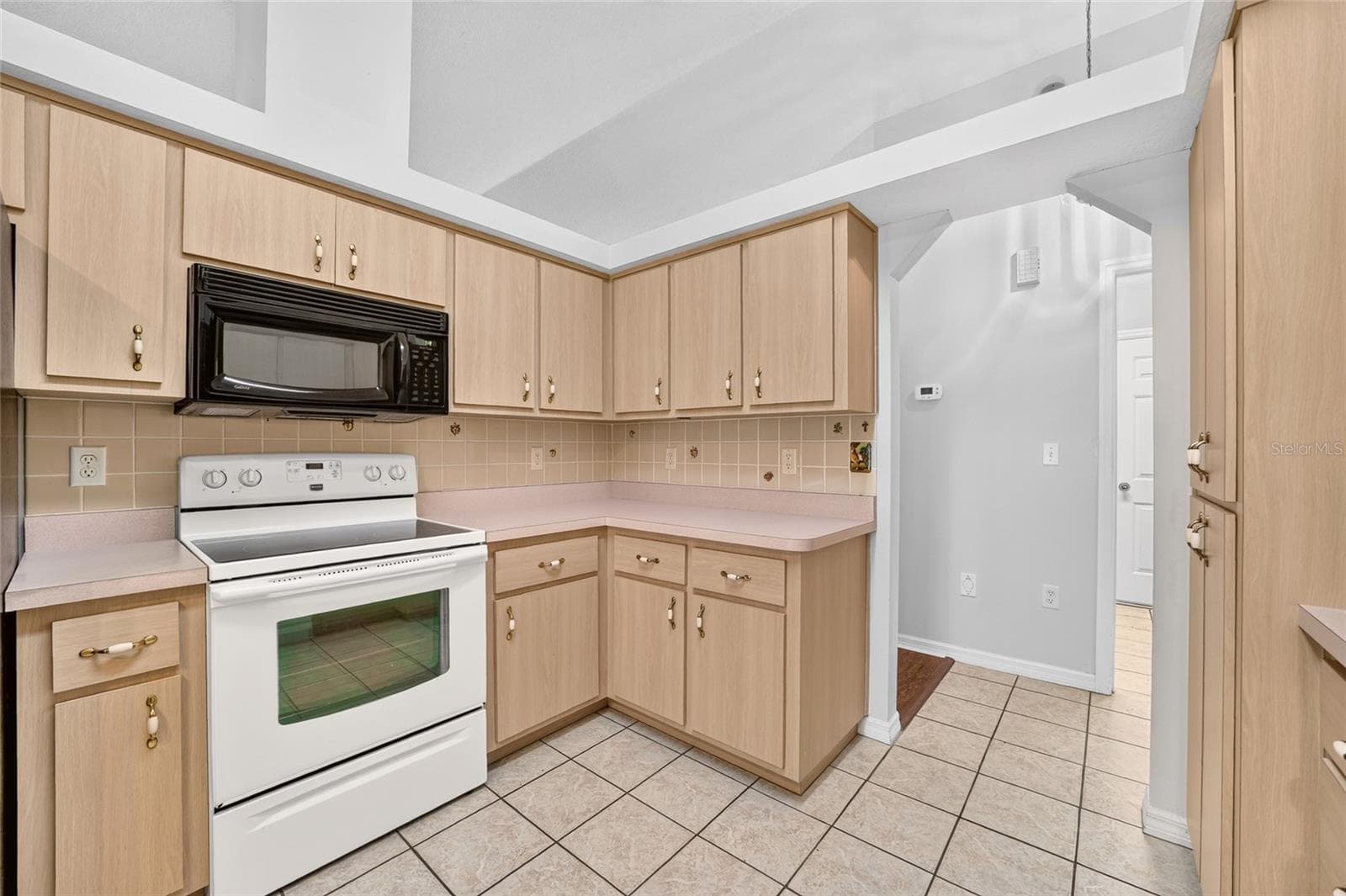 Single Family Residence at 20191 SW MARINE BLVD, DUNNELLON, photo 34 of 82