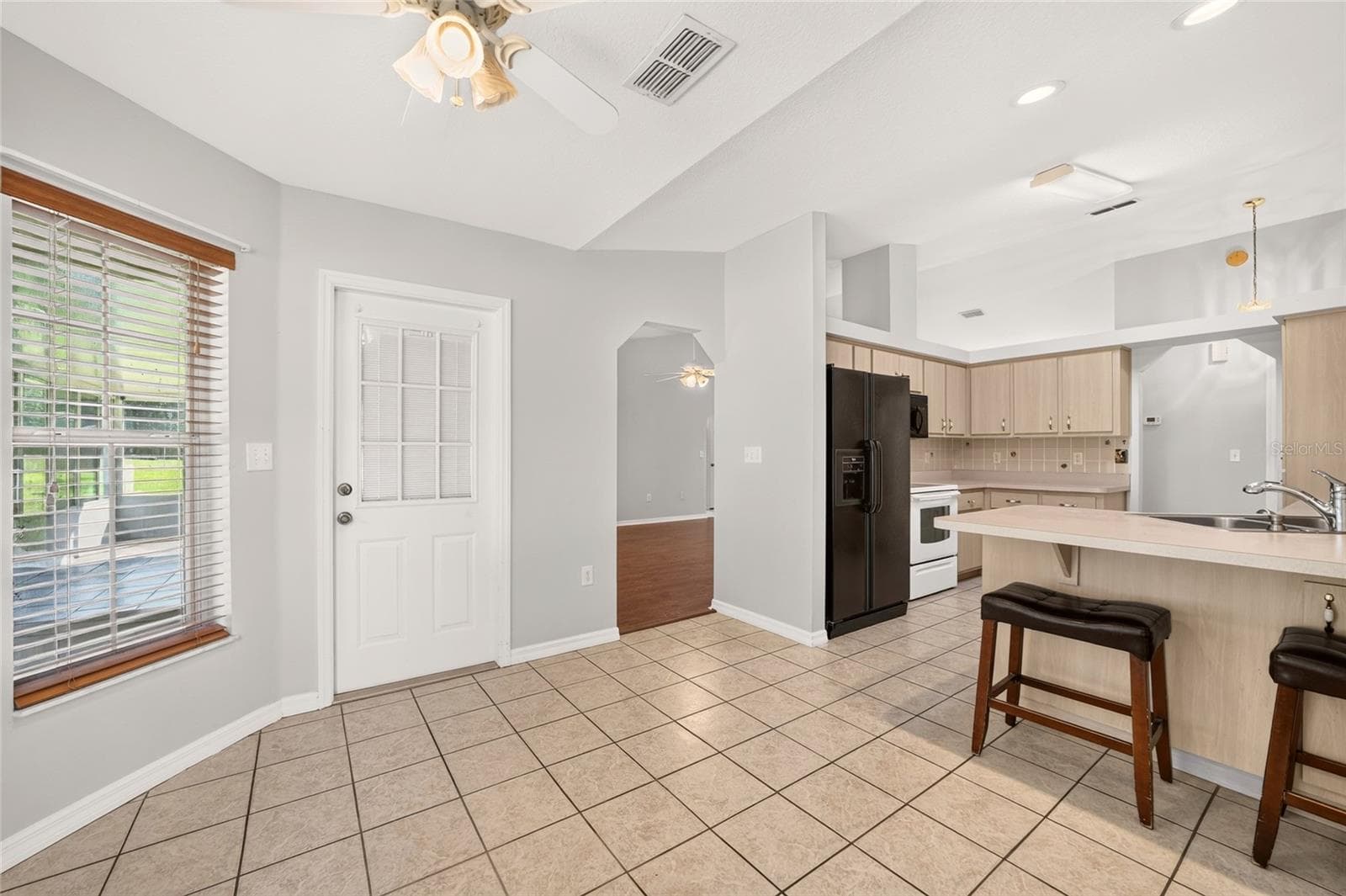 Single Family Residence at 20191 SW MARINE BLVD, DUNNELLON, photo 40 of 82