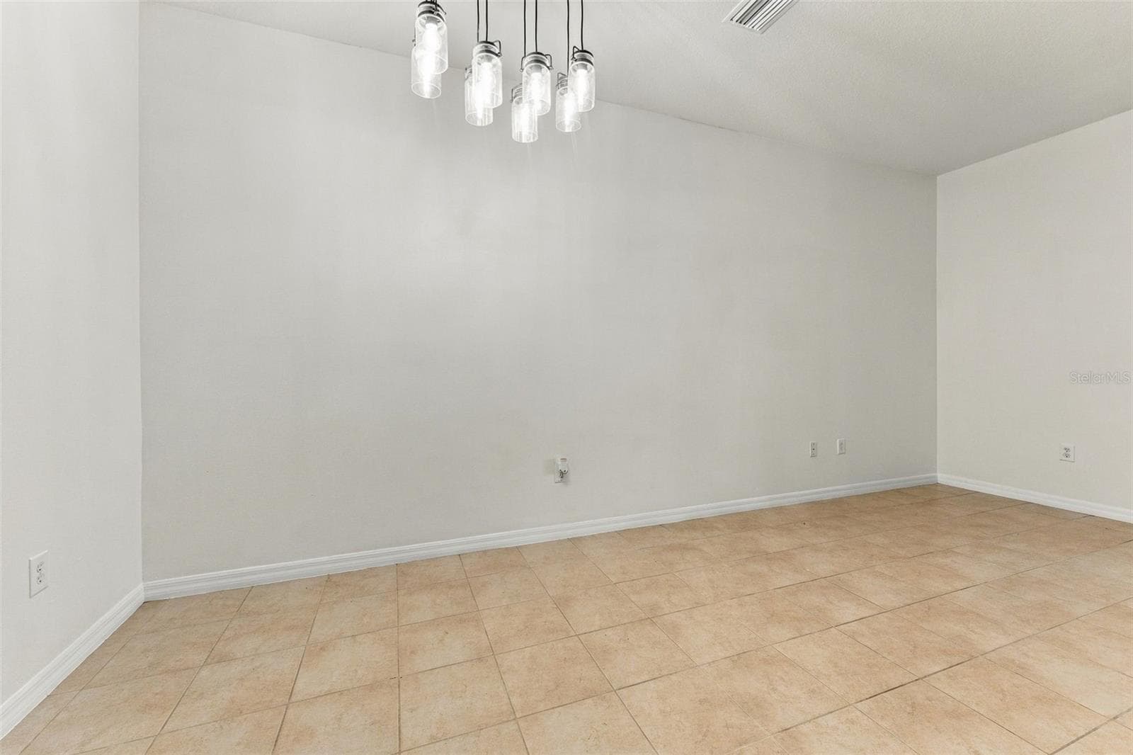 Townhouse at 4643 69TH PL N, PINELLAS PARK, photo 11 of 46