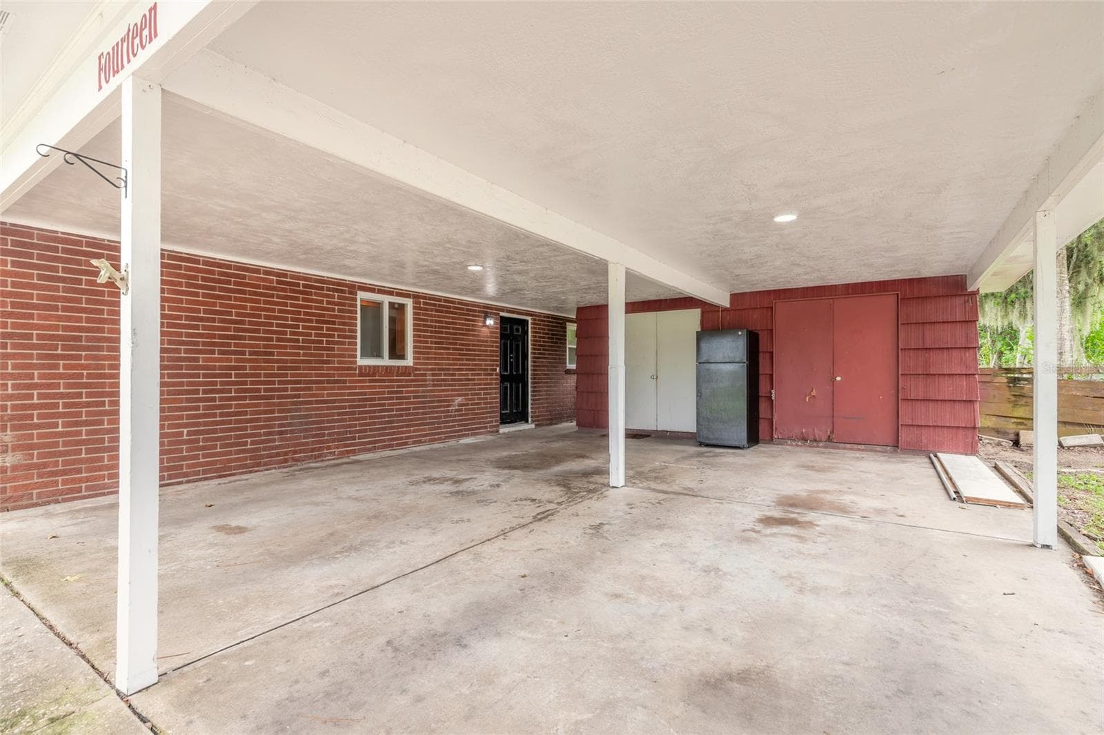 Single Family Residence at 14 LEE DR, EDGEWATER, photo 4 of 24