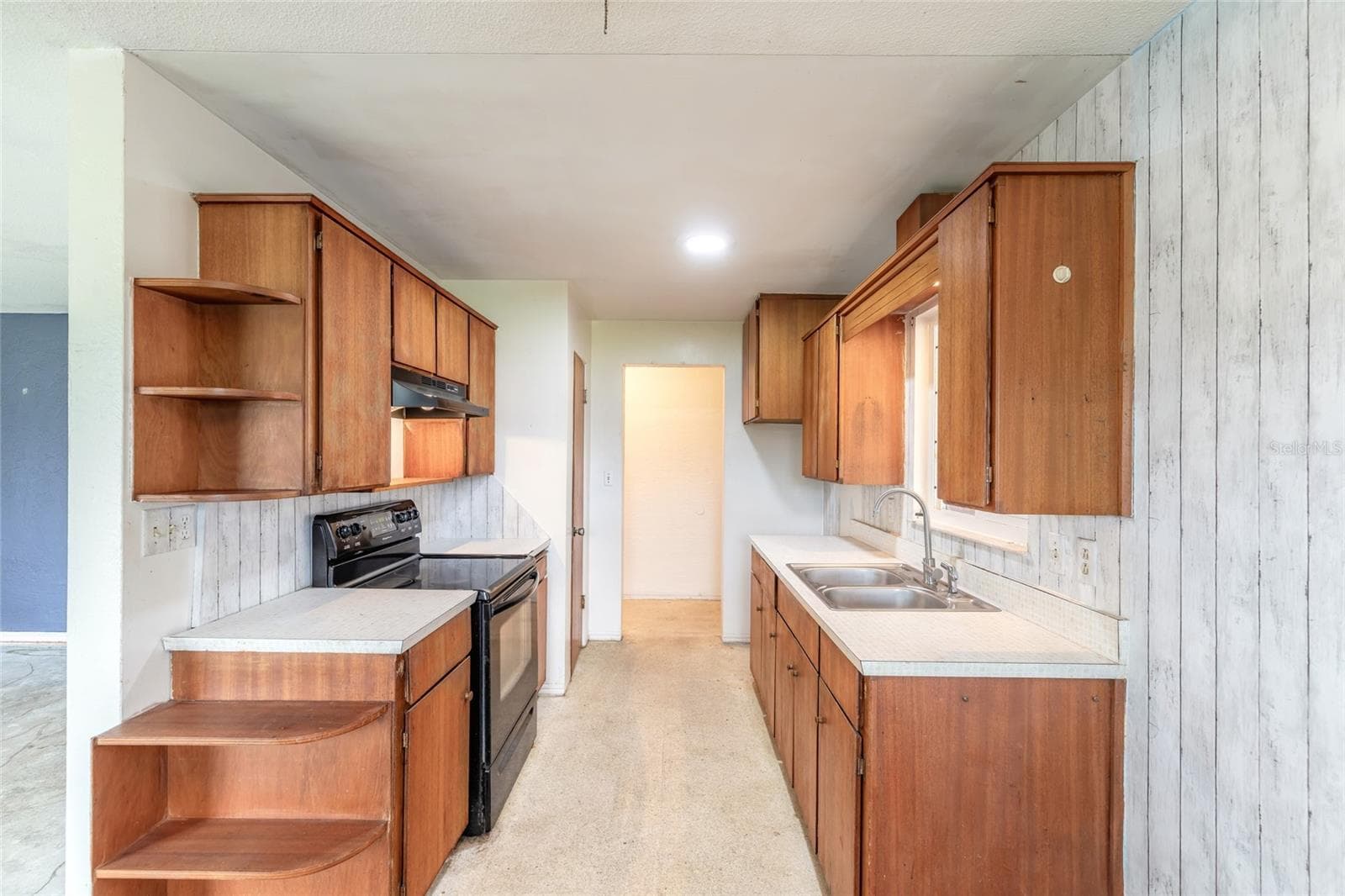 Single Family Residence at 14 LEE DR, EDGEWATER, photo 10 of 24