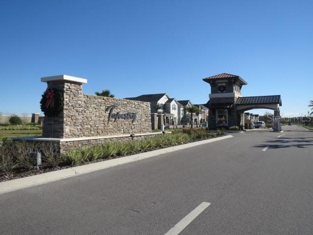 Single Family Residence at 2428 CHATEAU LOOP, KISSIMMEE, photo 32 of 42
