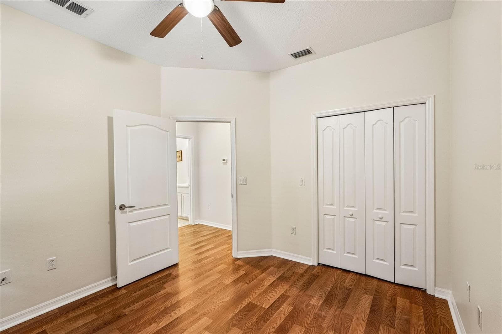 Single Family Residence at 1468 DARYL DR, SARASOTA, photo 17 of 29