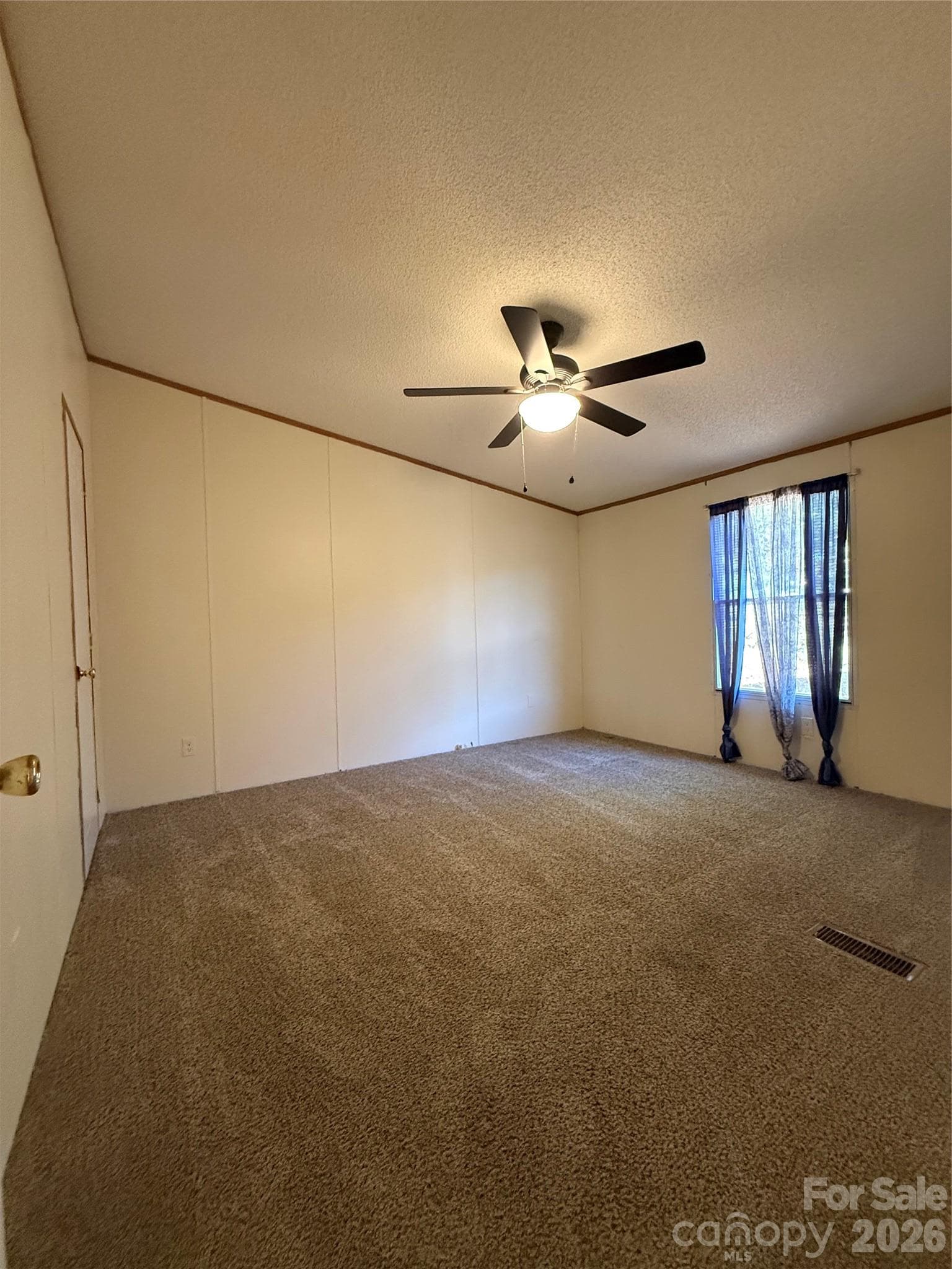 Bonus room / office - 97 Fair Haven Drive, Burnsville